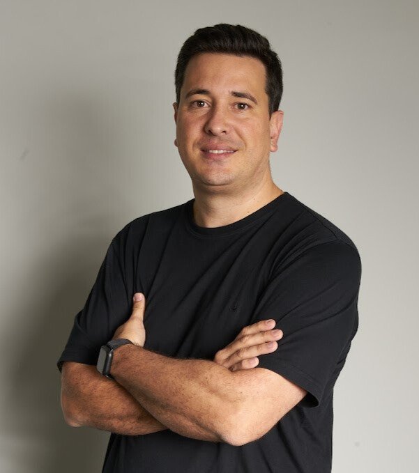 Thiago Schütz - Advogado